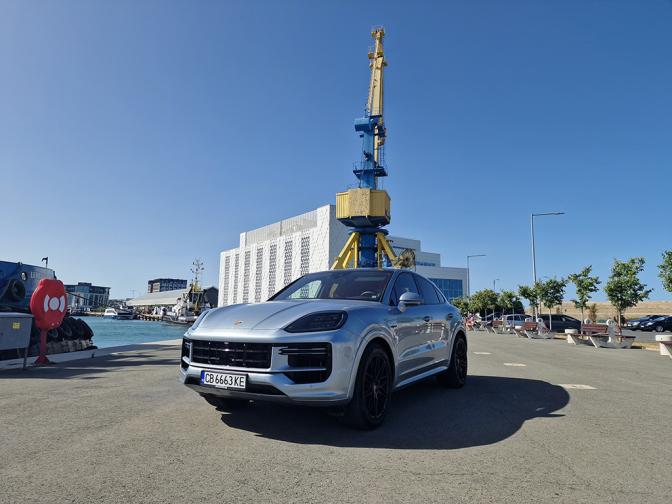 Porsche Cayenne Turbo eHybrid галерия