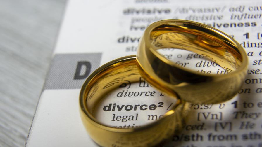 Двойка се разведе само 3 минути, след като сключи брак