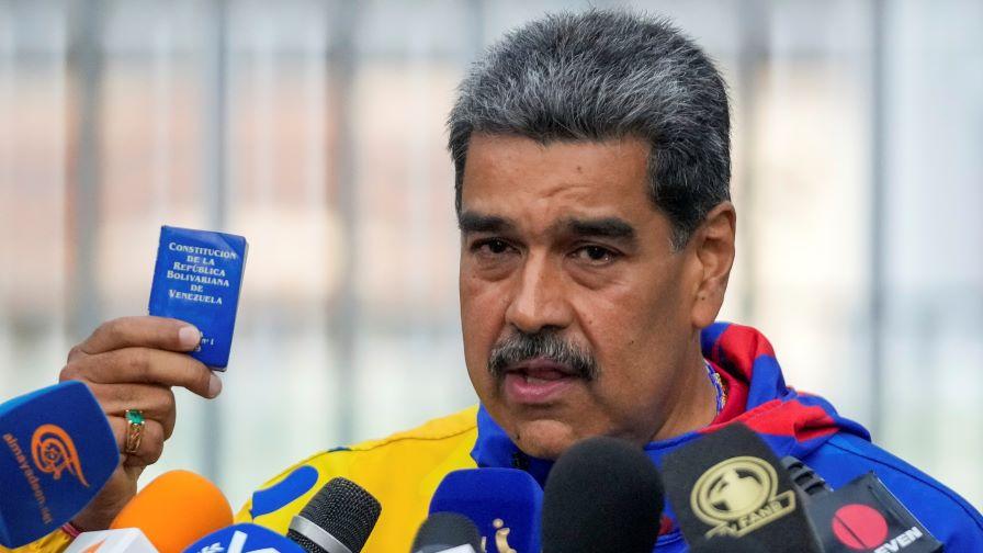 Загинал на протестите срещу Мадуро във Венецуела, опозицията твърди, че е взела 73% от вота