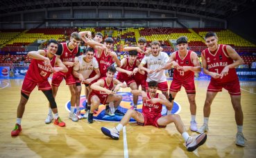 Голям успех!  Юношите U18 с бронз и завръщане в елита на Европа
