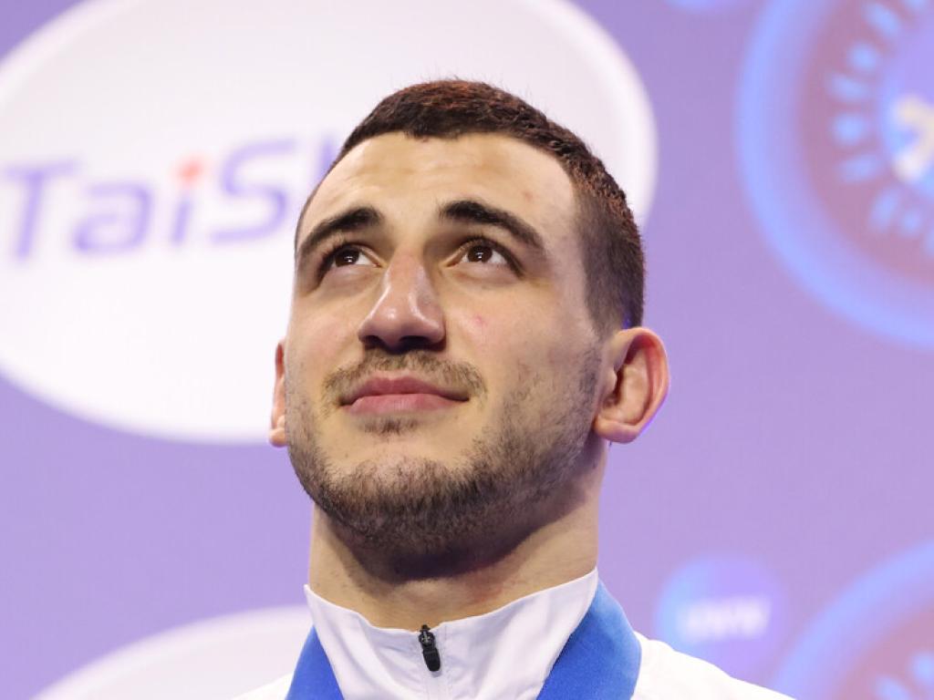 Семен Новиков се класира за полуфиналите на олимпийския турнир по