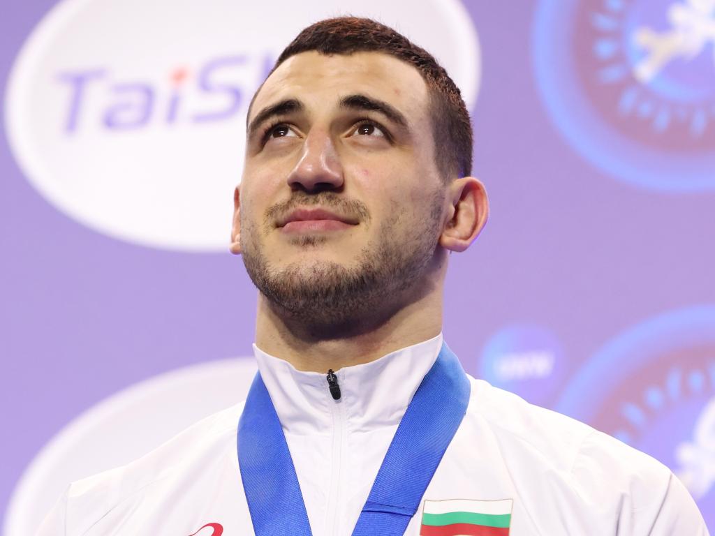 Семен Новиков спечели титлата в олимпийския турнир по класическа борба