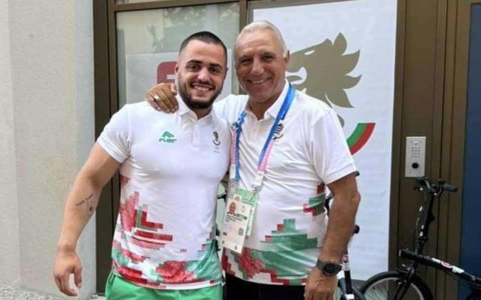 Стоичков се преклони пред Карлос Насар: Ти се нареди до великите шампиони на България