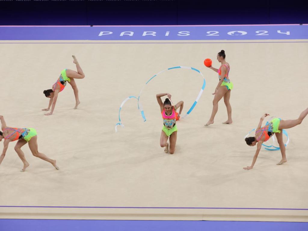 Националният ансамбъл на България по художествена гимнастика не успя да