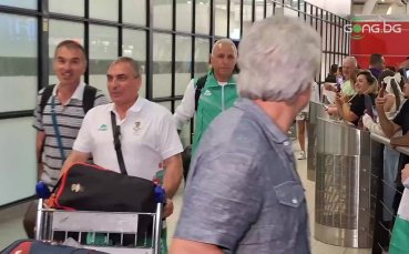 Христо Стоичков се завърна от Париж