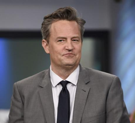 Салвадор Пласенсия – лекарят който е снабдявал Матю Пери с