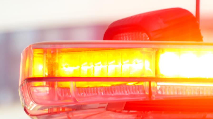 Двама загинаха при тежка катастрофа край Бургас