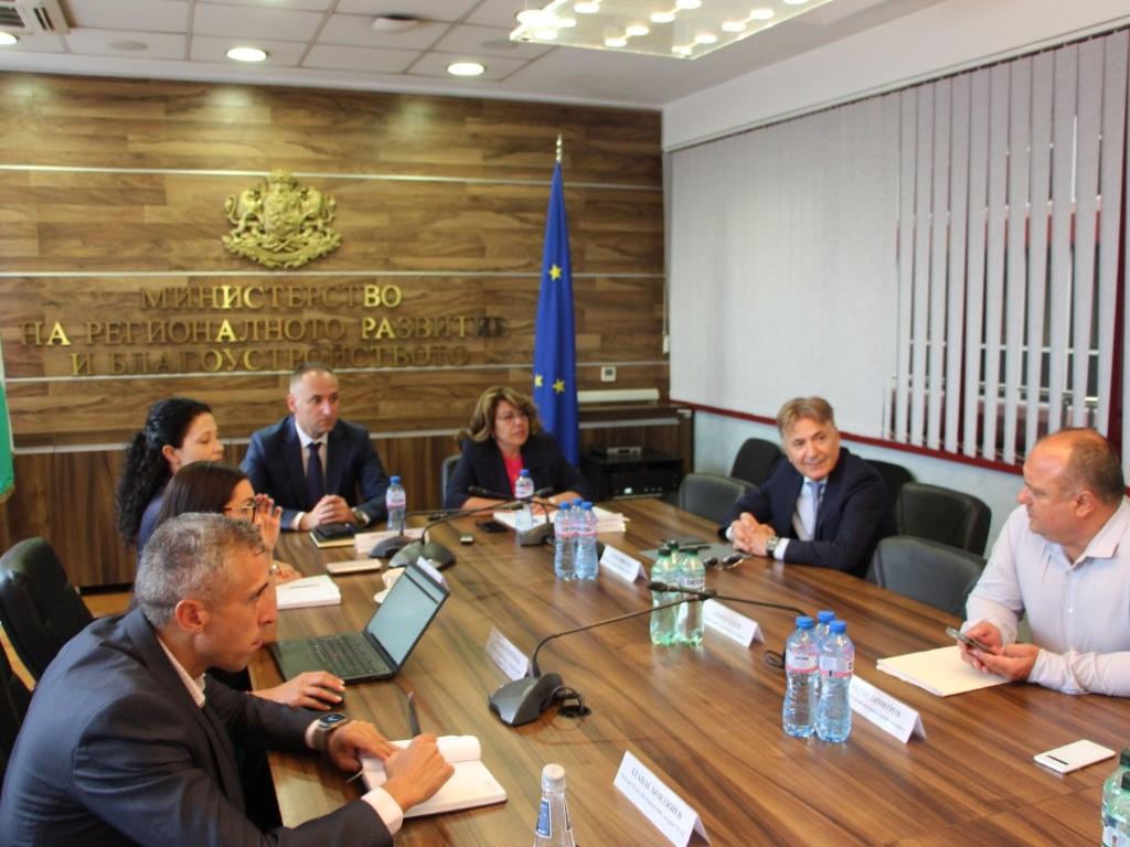 Визпълнение на разпоредените от служебния министър председател Димитър Главчев спешни мерки