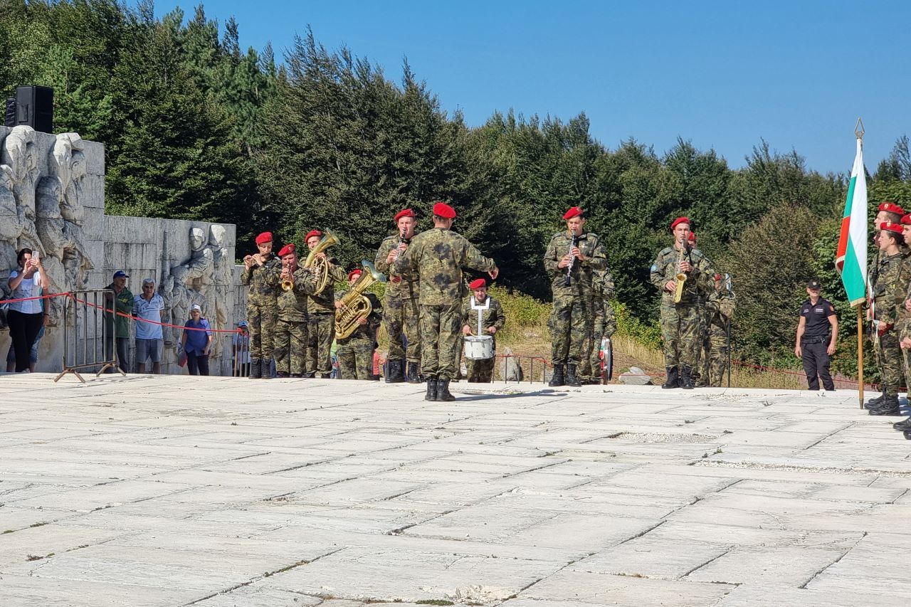 <p>Отбелязваме 147 години от Шипченската епопея. На връх Шипка ще се състои кулминацията на националните чествания, които започнаха на 19 август, съобщават от Община Габрово на страницата си, където е публикувана програмата за честванията.</p>