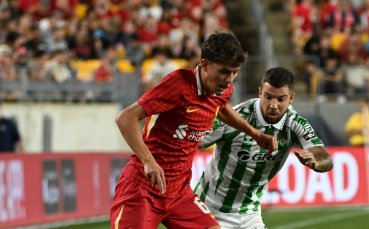 Официално: Ливърпул прати бранител в Чемпиъншип под наем