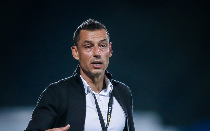 Томаш взе 19 играчи на лагер в Банско