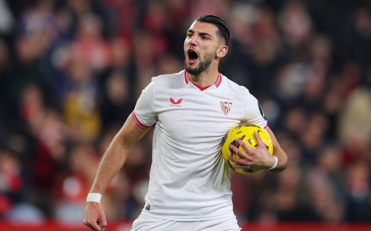 Скандалът в Испания: Наказаха Рафа Мир за два мача