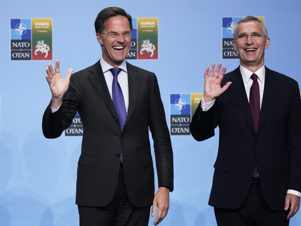 Марк Рюте застава днес официално начело на НАТО На церемония