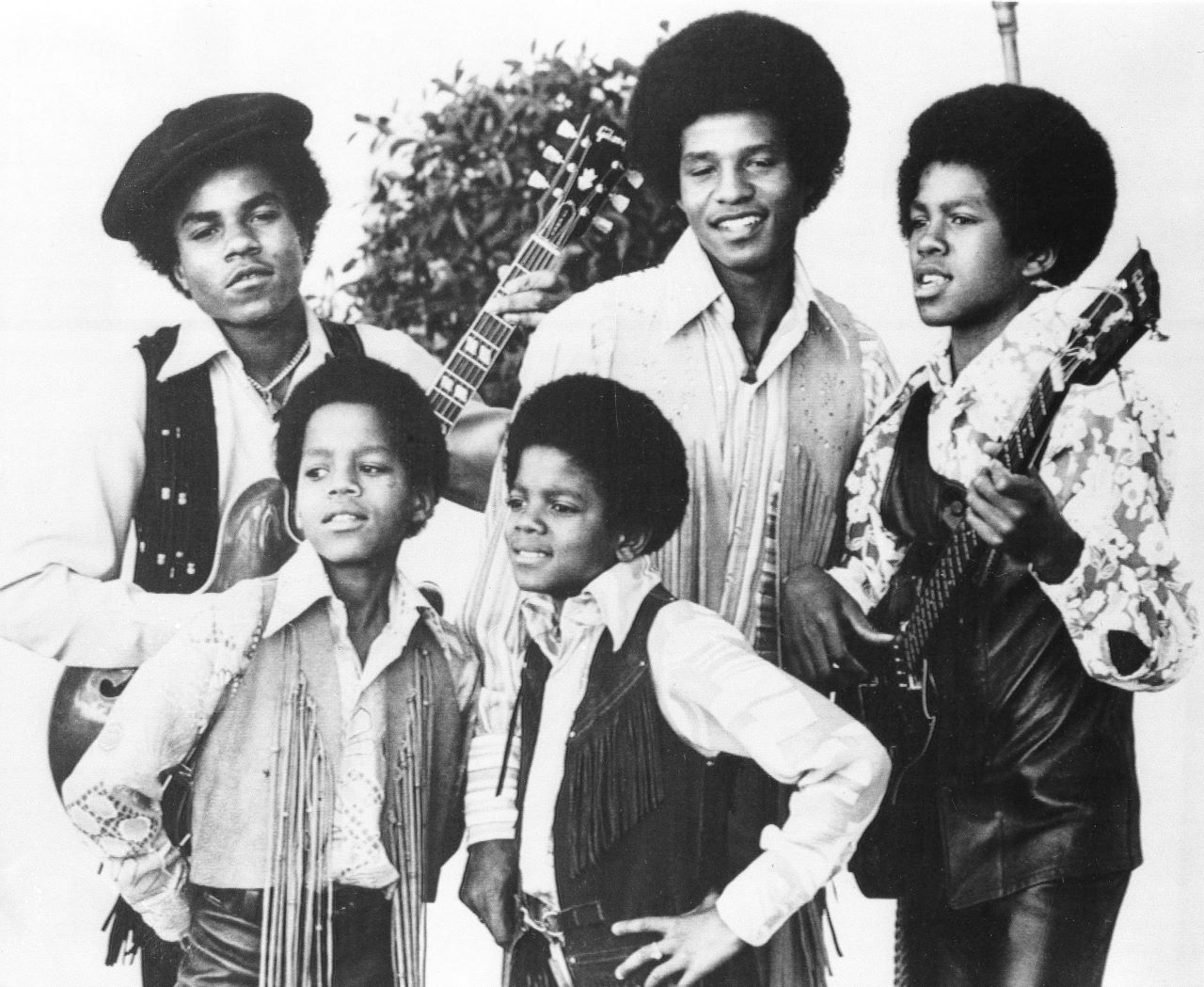 <p>Певецът Тито Джексън, член на групата The Jackson 5, е починал на 70-годишна възраст, съобщават американските медии.</p>