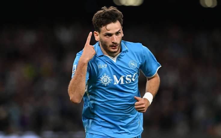 Наполи не остави шансове на Монца и си върна върха в Италия