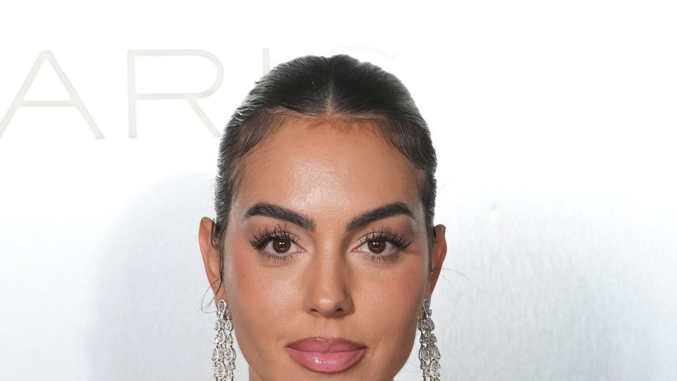 Рутината за кожата на лицето е нещо, което всяка edna