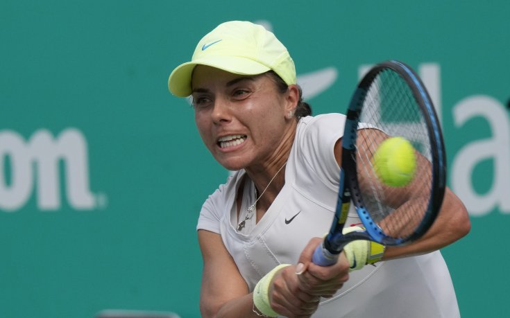 Вики Томова отпадна и на двойки в Осака