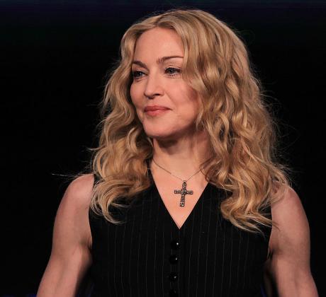 Мадона отпразнува рождения ден на осиновените си дъщери близначките Стела