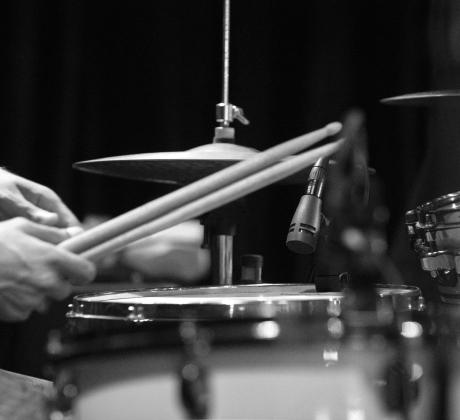 Отиде си един от най емблематичните музиканти на българския рок барабанистът