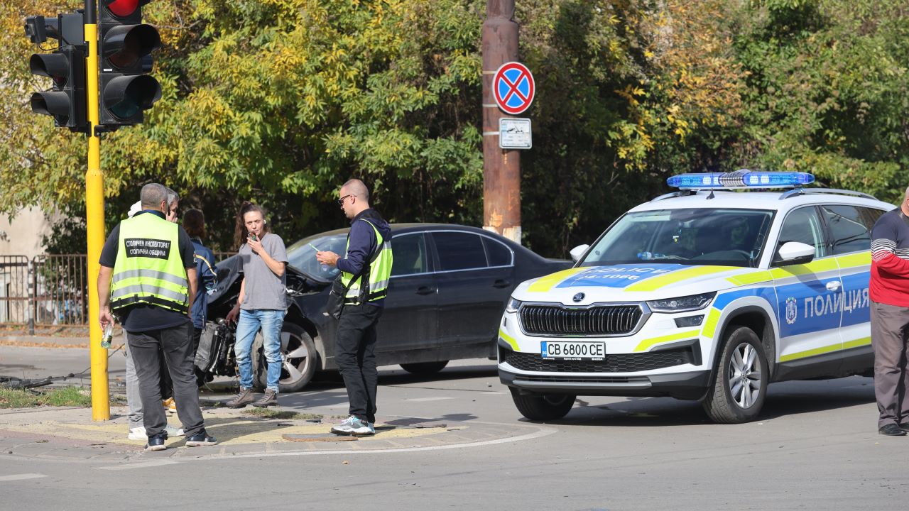 <p>Тежка катастрофа със загинала жена е станала този следобед в София.</p>