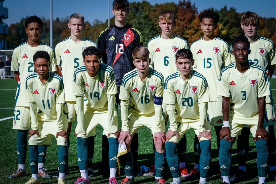 България U15 Уелс U151