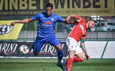 Официално: Крумовград удължи договора на основен защитник