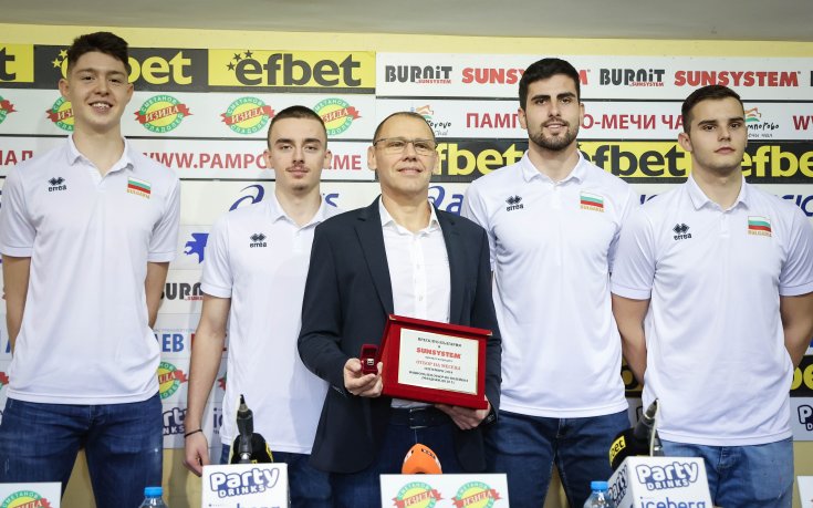 Мирослав Живков: Всички състезатели имат бъдеще в мъжкия национален отбор