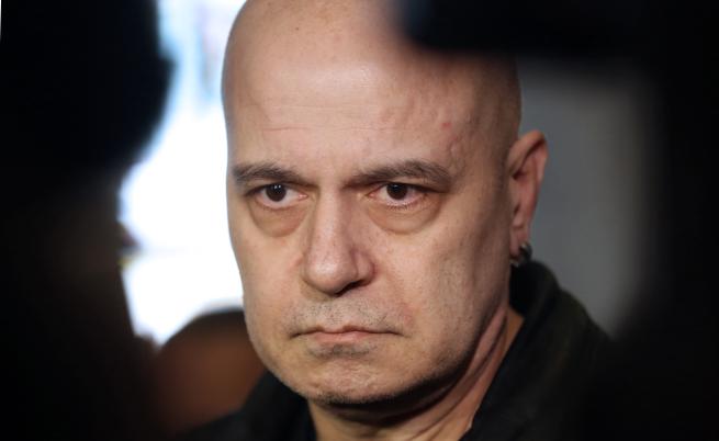 Слави Трифонов обвини ПП-ДБ за случая 