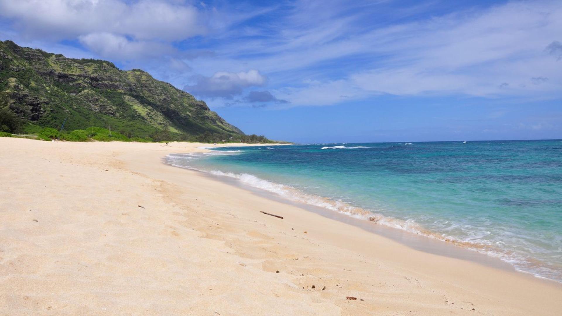 Най малко 7 души са ранени при експлозия в крайбрежен курортен