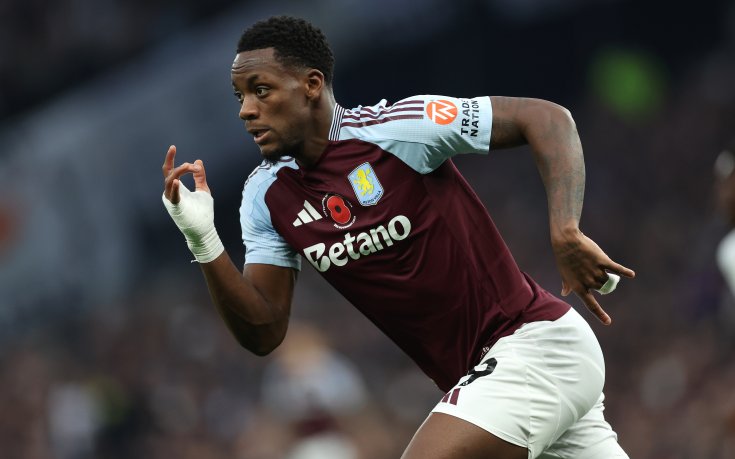 Астън Вила отрязал Арсенал за колумбийската си звезда