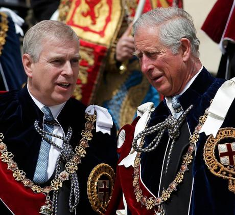 Скандалите около британската кралска фамилия не стихват – след като