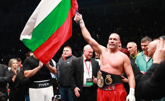 Историческо! Кубрат Пулев е новият световен шампион на WBA