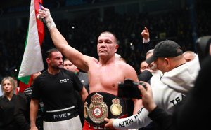 Кобрата премаза Махмуд Чар за титлата на WBA