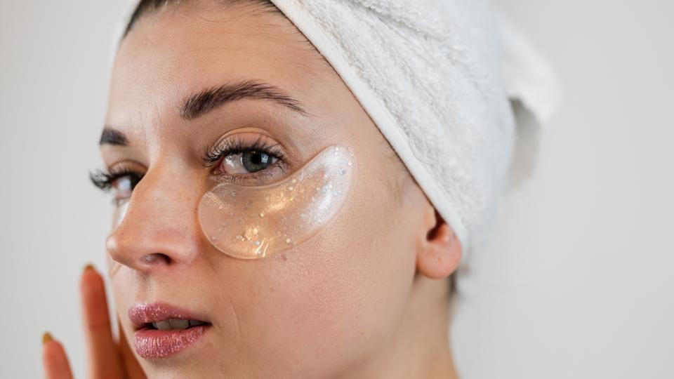 Торбичките под очите са често срещан проблем, с който много