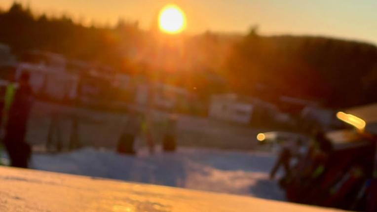  Жените, вдъхновяващи триумфите на Алберт Попов: Деница и Кая 