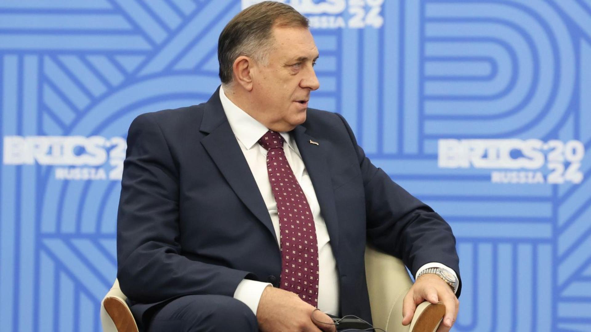 Сръбският националист Милорад Додик редовно провокира етническо напрежение и се