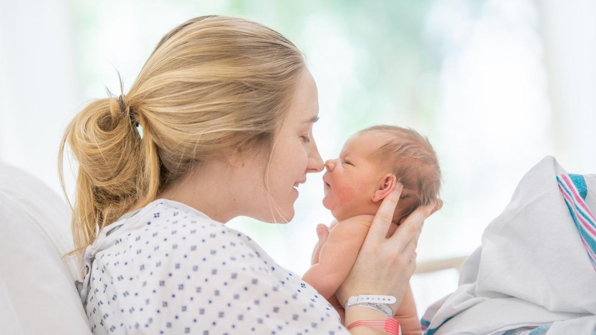 Български лекар е участвал в операцията по присаждане на матка