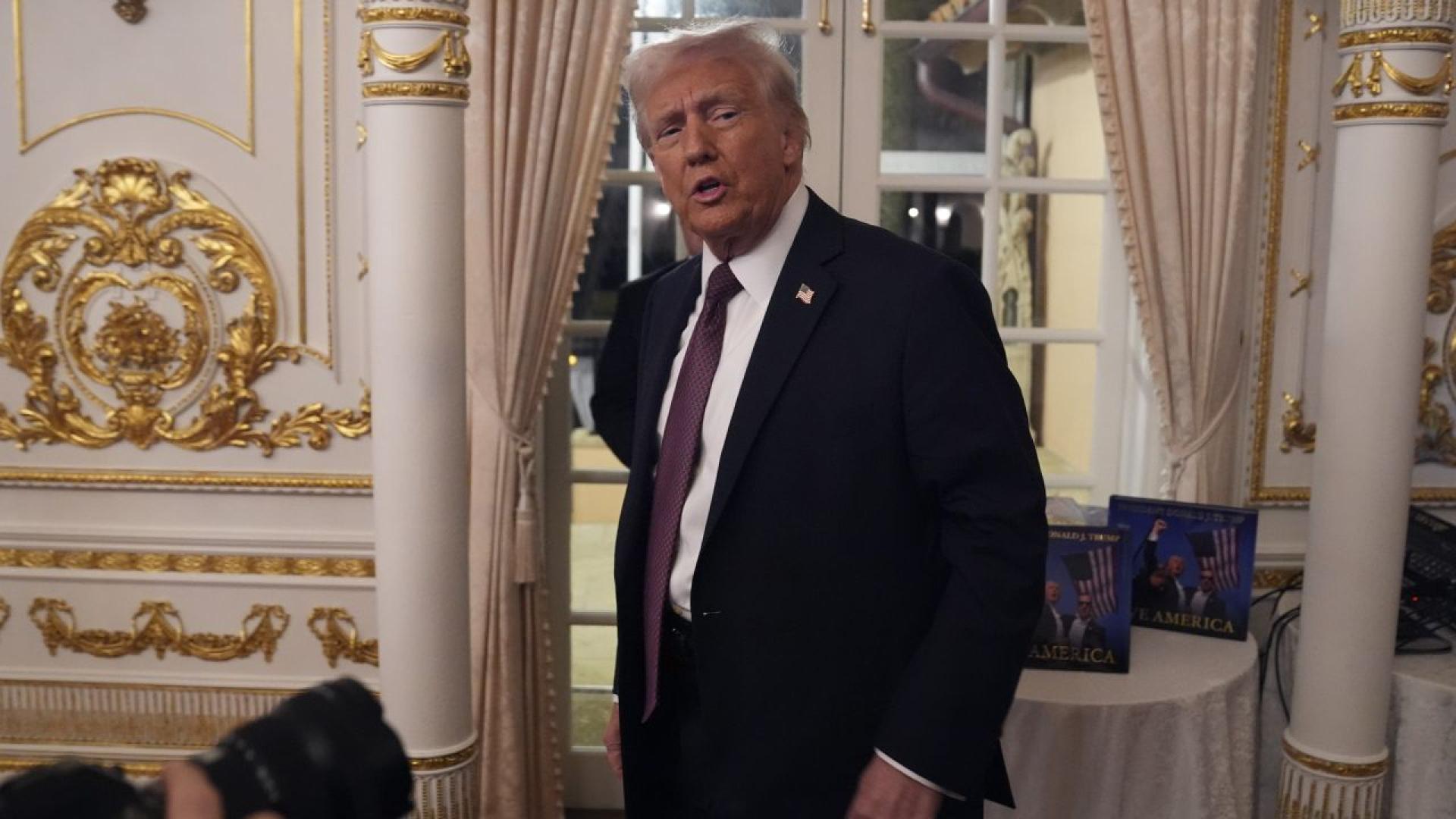 Часове преди митата на Доналд Тръмп да влязат в сила