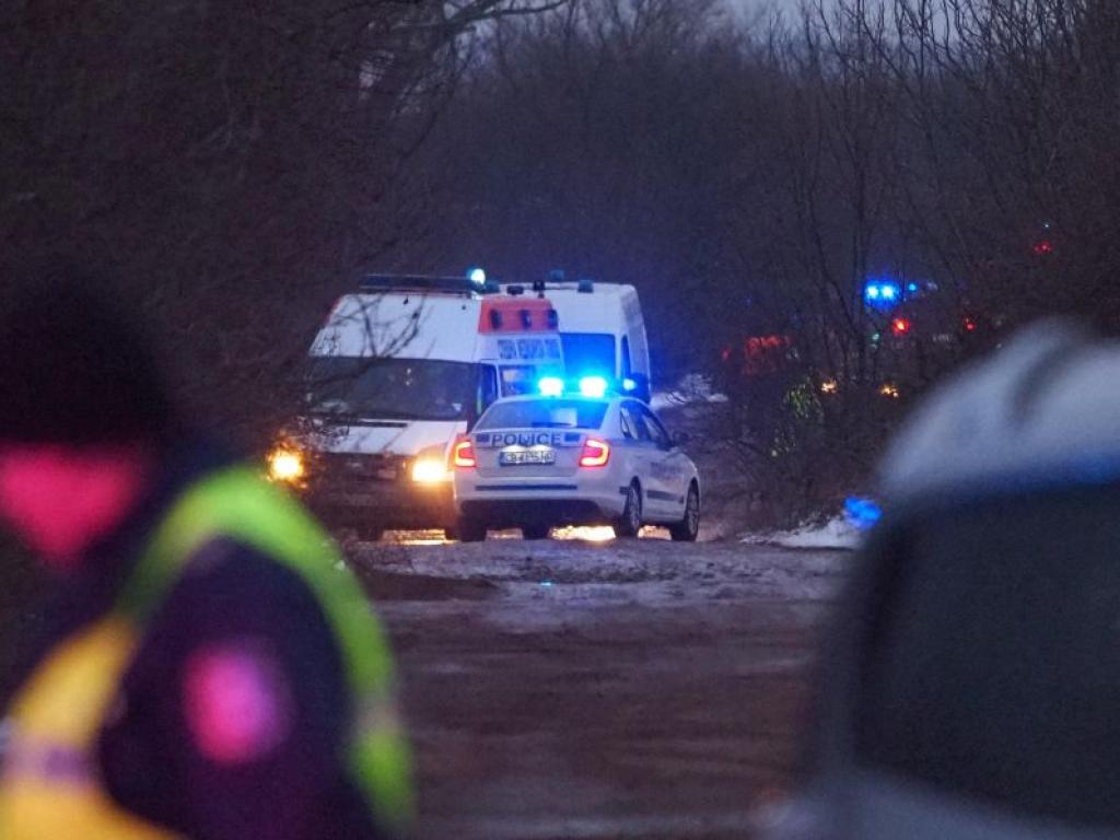 Защо се стигна до челната влакова катастрофа край Локорско при