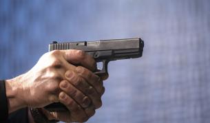 Смъртоносна стрелба в САЩ: Двама убити на хокеен мач, трима ранени