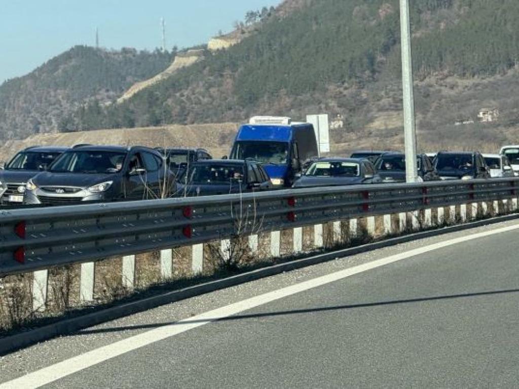 На 25 и 26 януари от 9 ч до 14