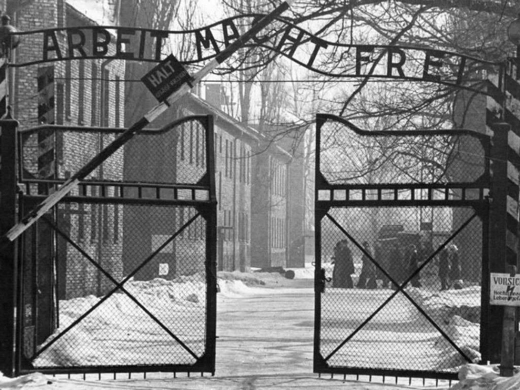 На 27 януари се навършват 80 години от освобождението на