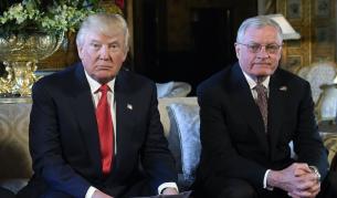 Доналд Тръмп и Кийт Келог