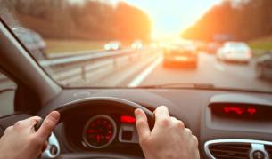 Как мъж получи 10 глоби за превишена скорост за кола, която не е шофирал