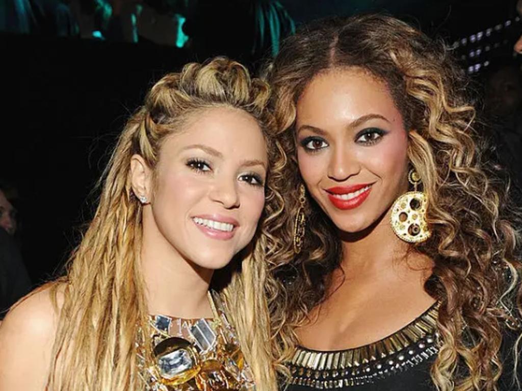 Фенове обвиняват Шакира в плагиатство твърдейки че е копирала концепцията