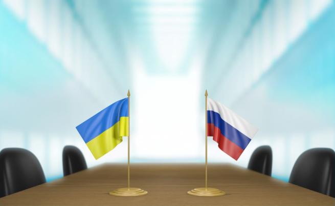 Обявеното от Путин 3-дневно примирие влезе в сила