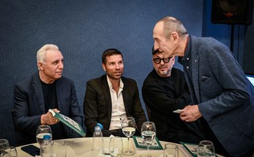 Георги Иванов и Стоичков уважиха представянето на книгата на Божил Колев