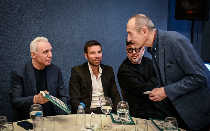 Георги Иванов и Стоичков уважиха представянето на книгата на Божил Колев