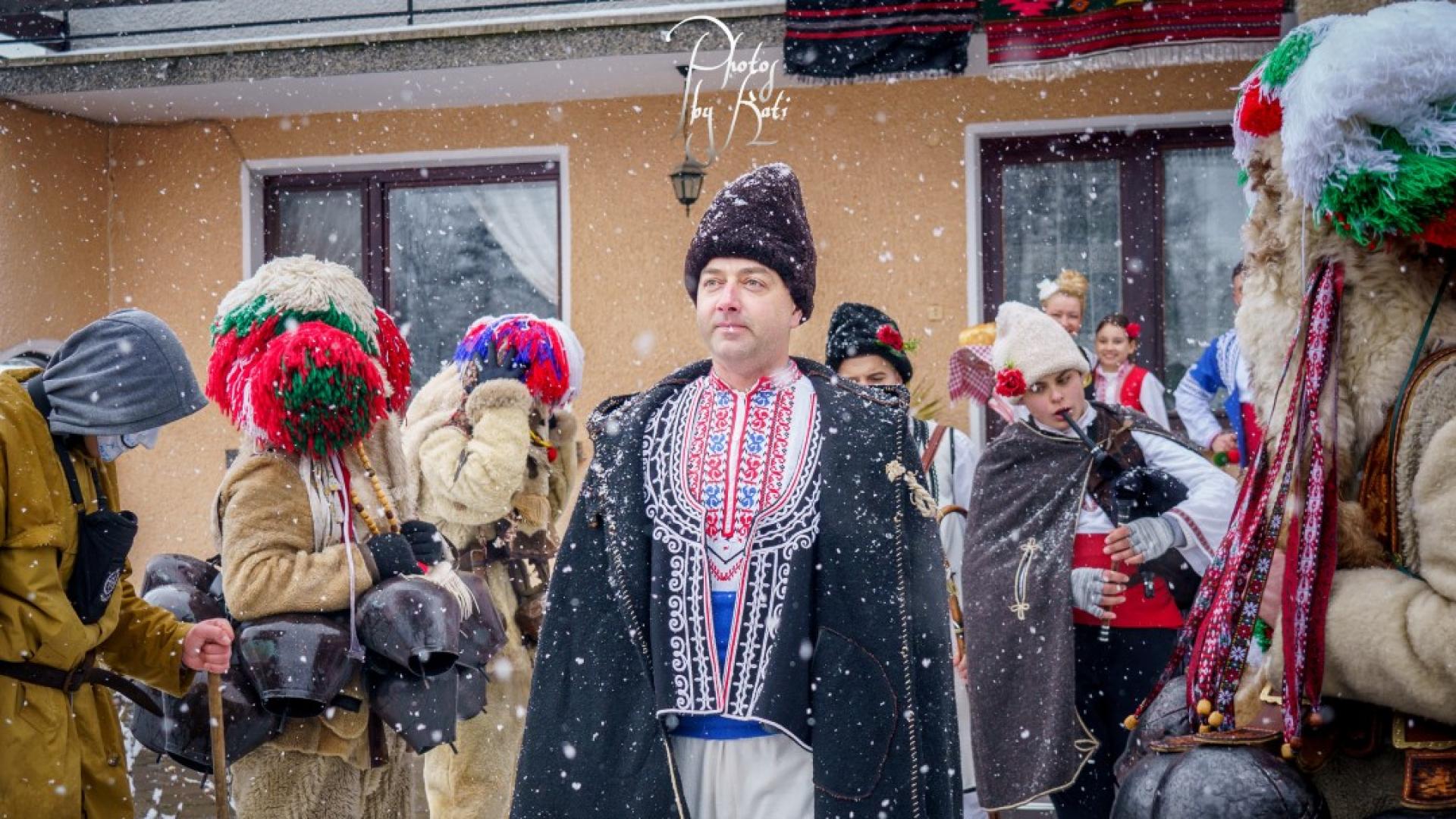 Кукерският обичай Деведжии се отбелязва от векове в село Лесново