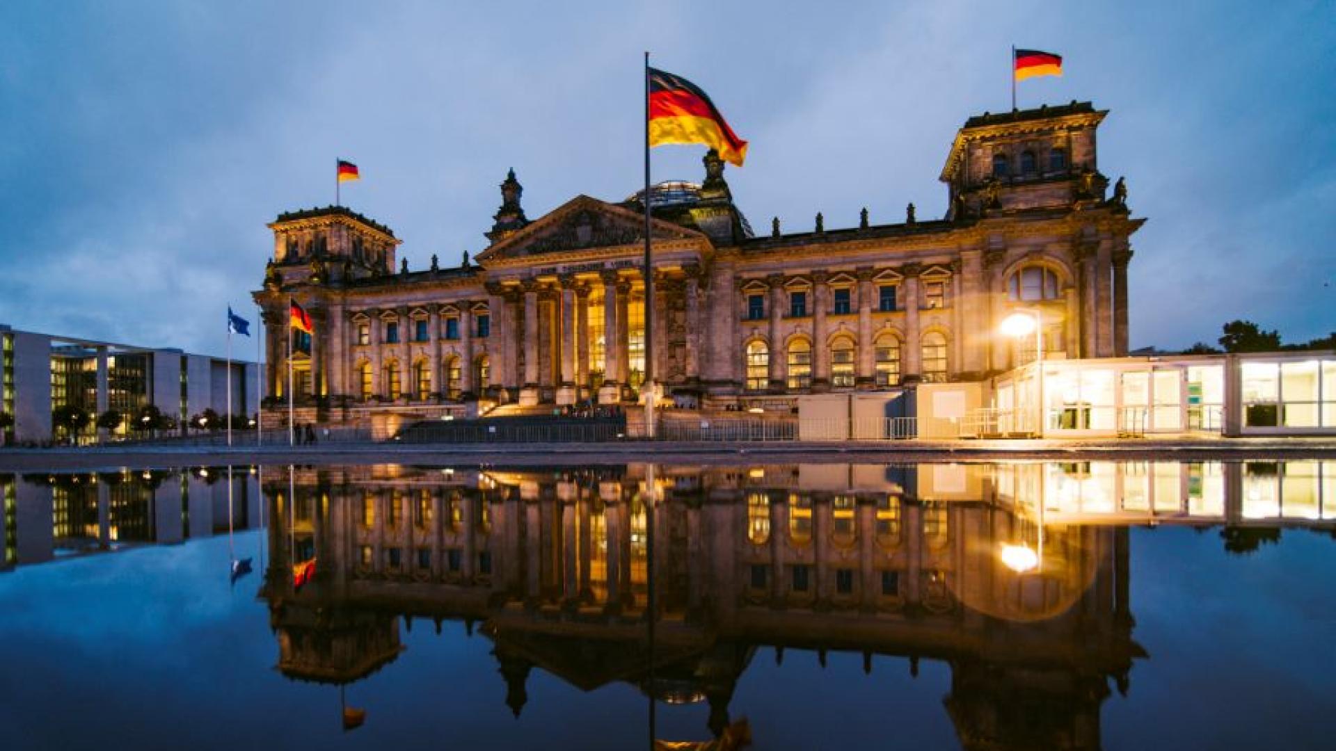 Германците в неделя ще определят новия състав на Бундестага долната